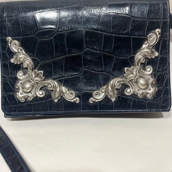 Glen Miller for Ann Turk Handbags - Glen Miller for AnnTurk Vintage Navy Croc Embossed Crossbody
